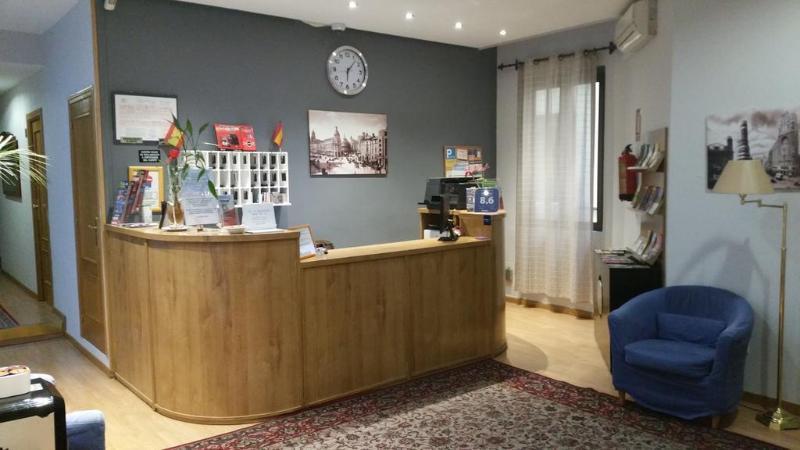 מדריד Hostal Felipe V מראה חיצוני תמונה
